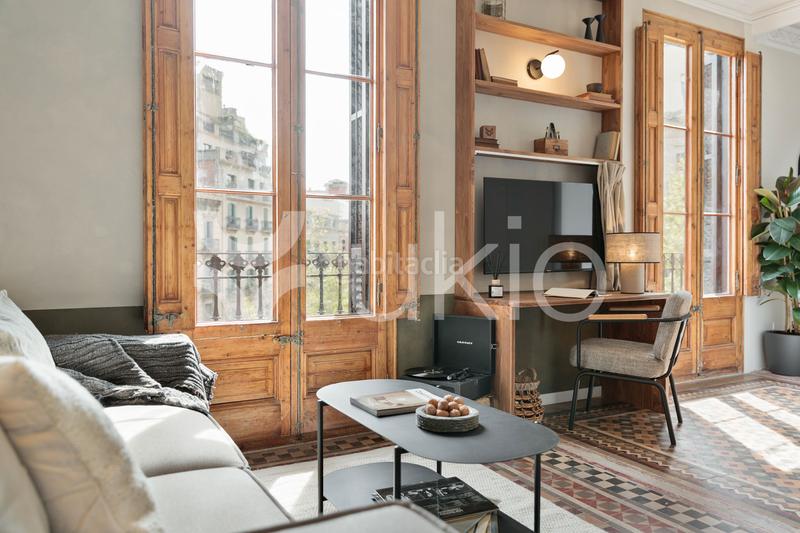 Foto ccaaa23b-95eb-4e19-8737-53e117094572. Lloguer apartament a Dreta de l´Eixample Barcelona