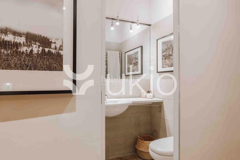 Foto f4edcee7-e8db-4f3b-a0ee-981631c46474. Miete appartement in Dreta de l´Eixample Barcelona
