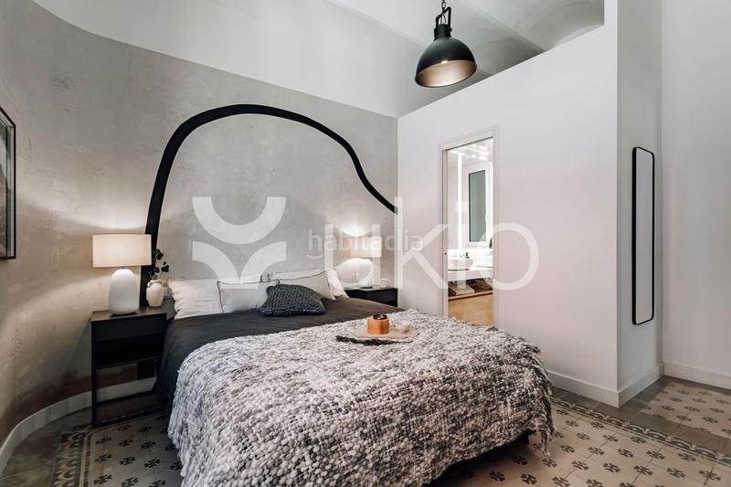 Foto 3f4e1e6e-f359-43ee-b16c-57ffa15783b6. Location appartement dans Tres Torres Barcelona