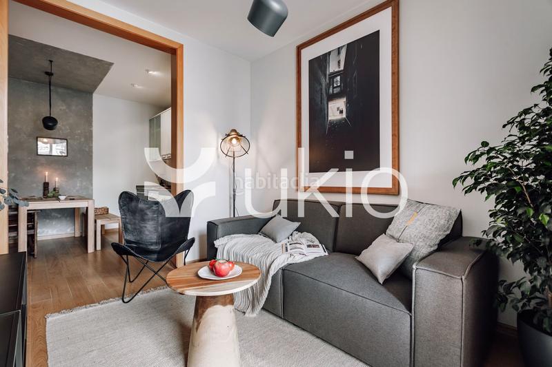 Foto c1d2ae8b-cd84-4a61-81d0-ea4e6fc56d91. Lloguer àtic amb calefacció a L´Antiga Esquerra de l´Eixample Barcelona