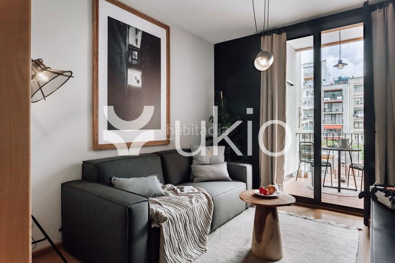 Foto 56420280-ef1a-4f90-9ff0-270b2813afe2. Location attique avec chauffage dans L´Antiga Esquerra de l´Eixample Barcelona