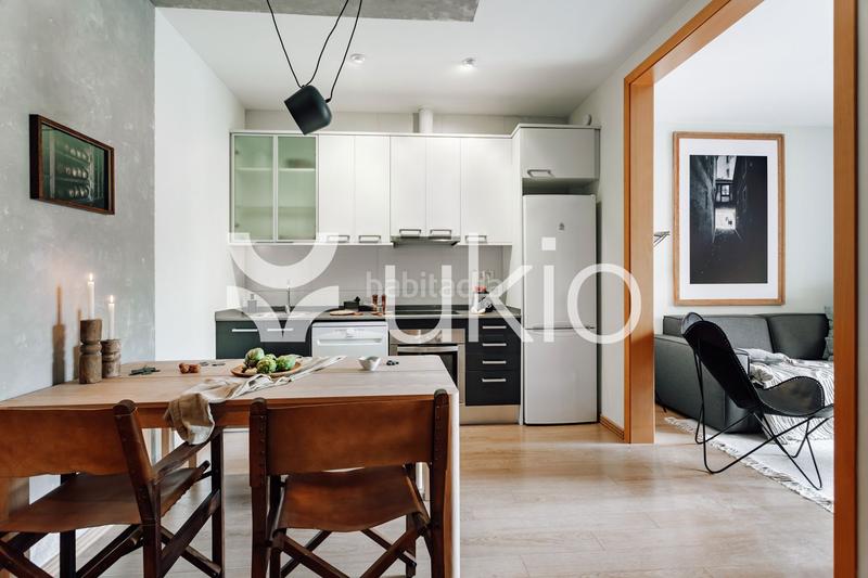 Foto 8a7058d2-e1b3-46ca-82da-7b5c4b700000. Location attique avec chauffage dans L´Antiga Esquerra de l´Eixample Barcelona