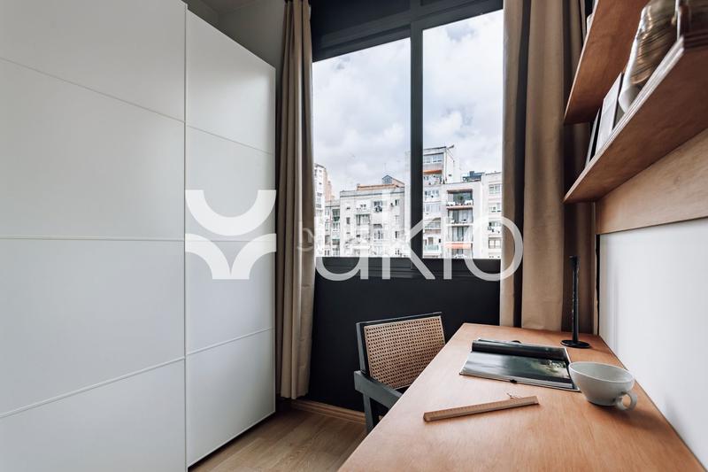 Foto a0d3de7c-6382-438c-bb94-f198d8a7c595. Location attique avec chauffage dans L´Antiga Esquerra de l´Eixample Barcelona