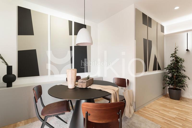 Foto 26a0e73c-b2bb-48ca-81f1-80461627a50c. Alquiler apartamento  de 3 dormitorios con despacho y terraza en sant gervasi en Barcelona