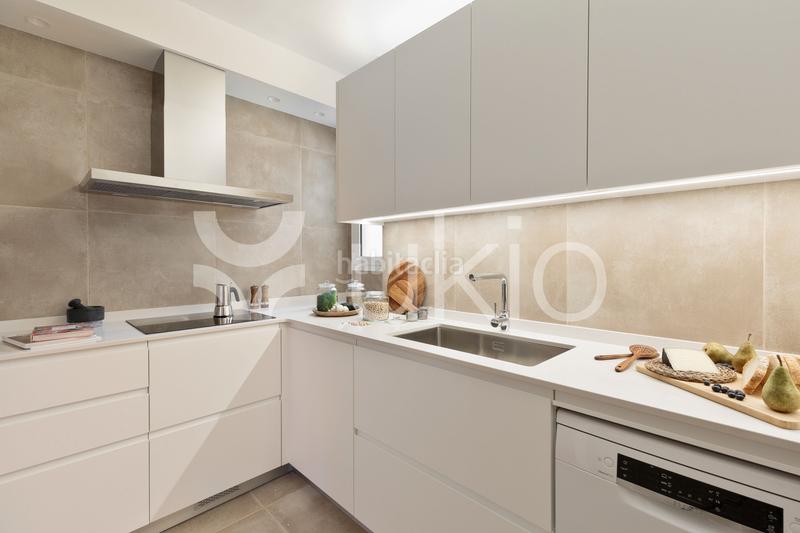 Foto fefcf8f9-9960-44d7-84f5-16e4c7fd614c. Alquiler apartamento  de 3 dormitorios con despacho y terraza en sant gervasi en Barcelona