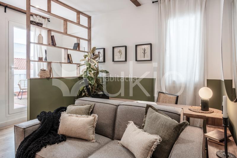 Foto 0b614091-b41f-4bea-ae99-76e1b8574064. Alquiler apartamento  de 1 habitación con terraza en almagro en Madrid
