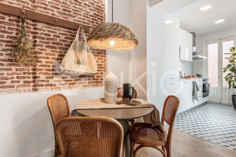 Foto 4ae19100-b1a3-4b00-aa12-d132d3e42784. Alquiler apartamento  de 1 habitación con terraza en almagro en Madrid