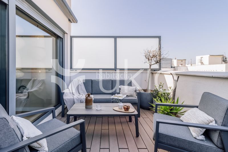 Foto f7c456e6-61c6-46f3-bec2-4c9b96fd77ef. Rent flat in Trafalgar Madrid