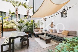 Miete Etagenwohnung  Carrer de sant pere més alt. Dúplex de 1 dormitorio con terraza privada en ciutat vella