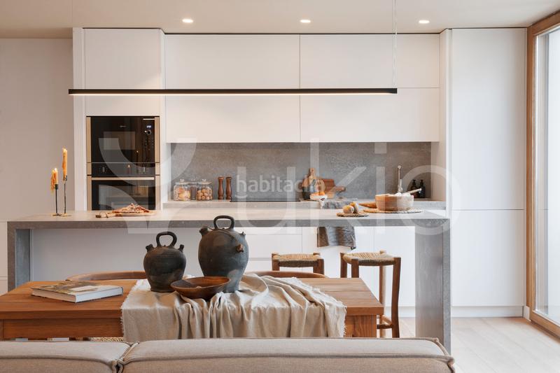 Foto f8018993-acb7-45c8-aead-75e0cd051645. Location appartement avec piscine dans Vila de Gràcia Barcelona