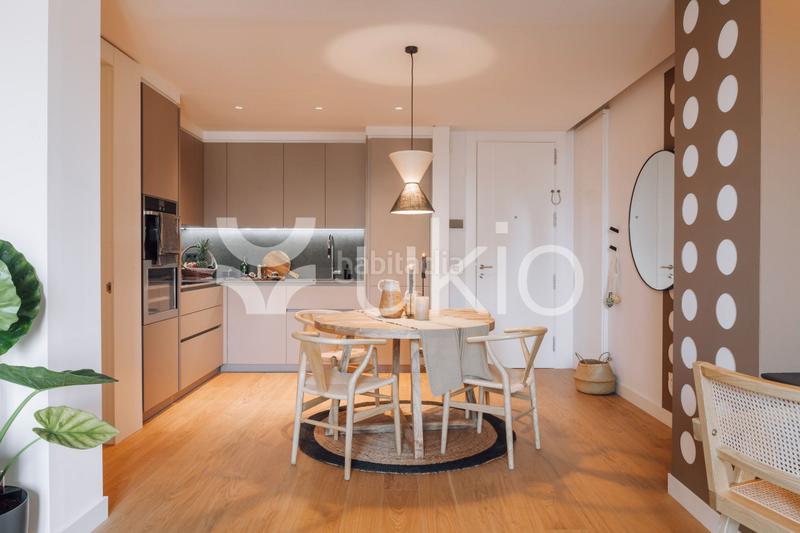 Foto b0c8e9fd-1558-4174-abb0-3895a8a1271c. Rent apartment with heating pool in Dreta de l´Eixample Barcelona