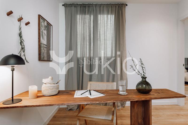 Foto 03be13c5-a743-4dae-b150-66b4006246b0. Alquiler apartamento  de 3 dormitorios con terraza en eixample esquerra en Barcelona