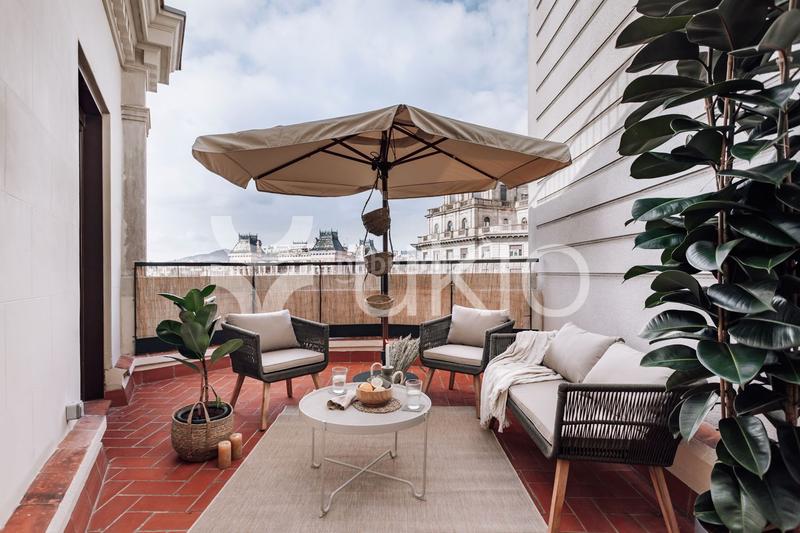 Foto 1470cc55-a9a6-4dff-b380-4fc8b8edaba3. Alquiler apartamento  de 3 dormitorios con terraza en eixample esquerra en Barcelona