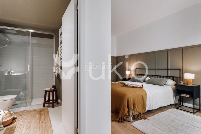 Foto 1fd8f189-5ba0-4559-aada-e5482b5f907c. Alquiler apartamento  de 3 dormitorios con terraza en eixample esquerra en Barcelona