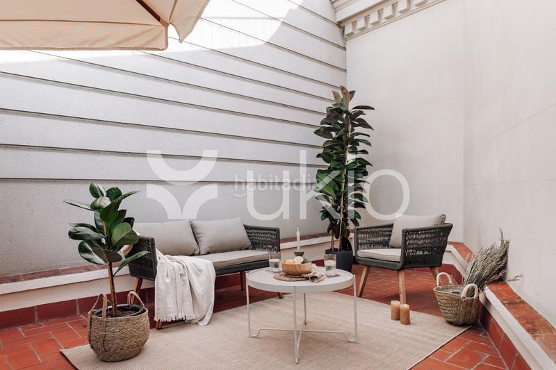 Foto 46bf43b1-c8b4-4853-b0d7-f0614032c162. Alquiler apartamento  de 3 dormitorios con terraza en eixample esquerra en Barcelona