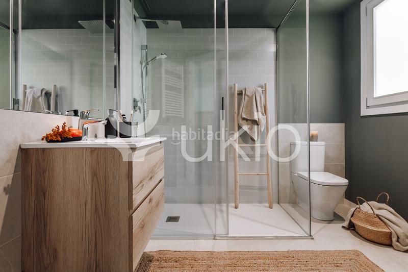 Foto 5086dd66-b68c-4872-9111-e30ba05de6f6. Alquiler apartamento  de 3 dormitorios con terraza en eixample esquerra en Barcelona