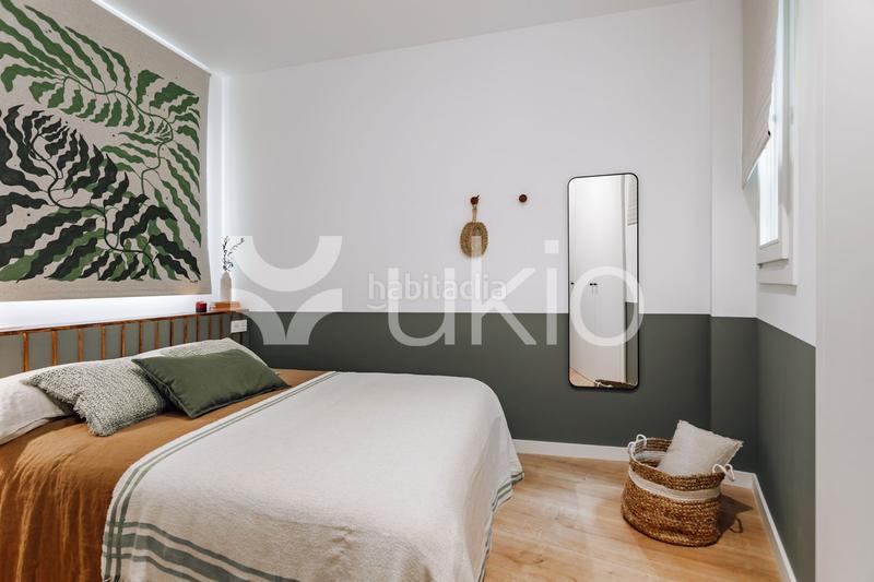 Foto bfd8d386-88c9-44ae-a040-95755624f825. Alquiler apartamento  de 3 dormitorios con terraza en eixample esquerra en Barcelona