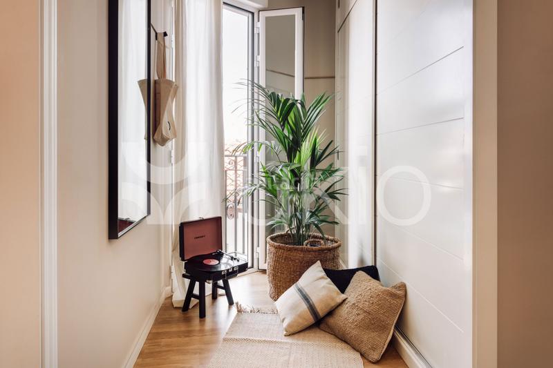 Foto 890dae2d-3f45-4bd0-b8a5-acdf642f4b4e. Alquiler apartamento  de 2 dormitorios en Trafalgar en Madrid