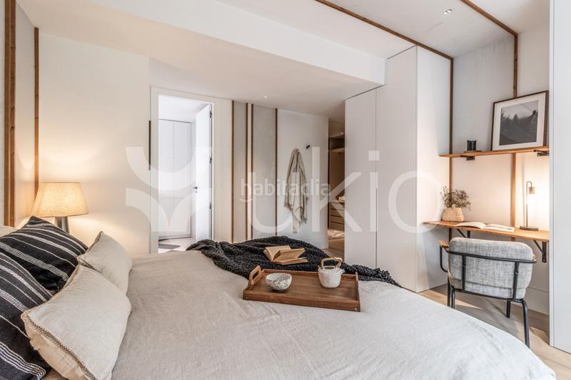 Foto b5191dcb-d931-43d8-8ede-63e0801ec1ed. Alquiler apartamento  de 3 dormitorios con balcón en tetuán en Madrid