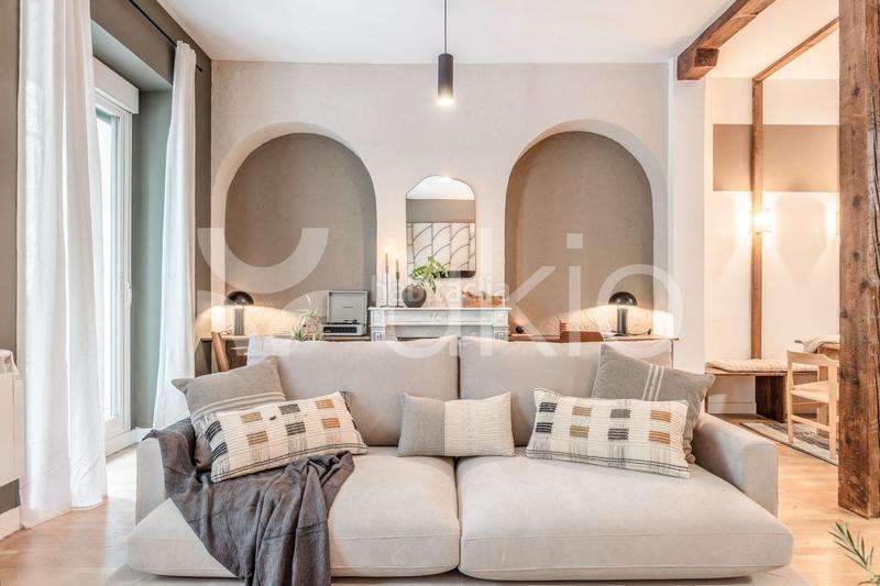 Foto b8a52497-8cb5-453c-aa52-3cf0435e0329. Alquiler apartamento  de 2 dormitorios en almagro en Madrid