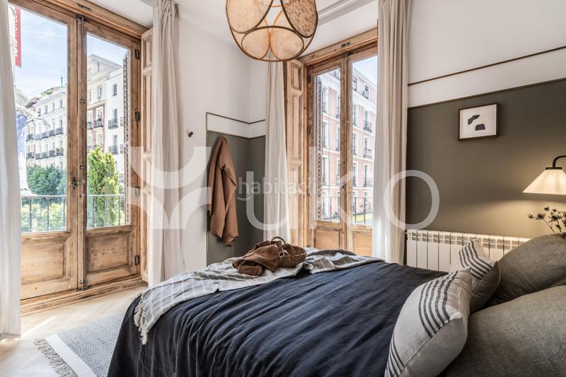 Foto 2887dc44-b696-4c13-b2ab-d335e88e370d. Alquiler apartamento baquo - apartamento de 4 dormitorios en malasaña en Madrid