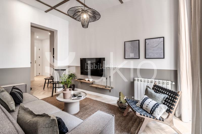 Foto 49226379-2618-442b-8bac-e707a13feb8b. Alquiler apartamento baquo - apartamento de 4 dormitorios en malasaña en Madrid