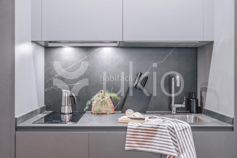 Foto 6cf673a4-e67f-438e-8b8b-498bf148fa62. Alquiler apartamento  de 1 dormitorio en Almagro en Madrid