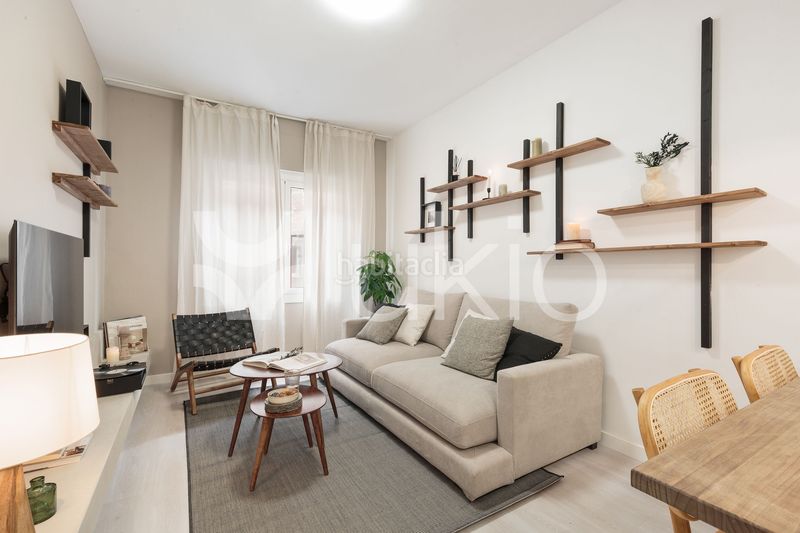 Alquiler Apartamento Carrer de matilde díez. Apartamento de 3 dormitorios en sant gervasi