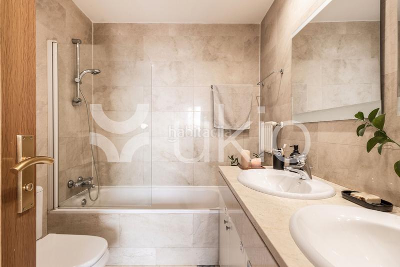 Foto a00b913e-b050-4373-b6d7-5f6bc6175e3a. Miete zweistöckige wohnung mit heizung in Almagro Madrid