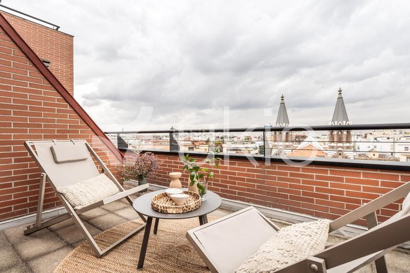 Foto 8da6fb5e-89de-451d-bc3c-7cc80c639d60. Rent duplex with heating in Almagro Madrid