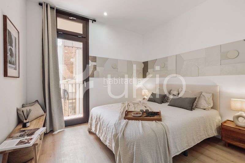 Foto 2ab4f234-0b5c-423c-a663-43c30eee55b4. Rent penthouse with heating in Sant Antoni Barcelona
