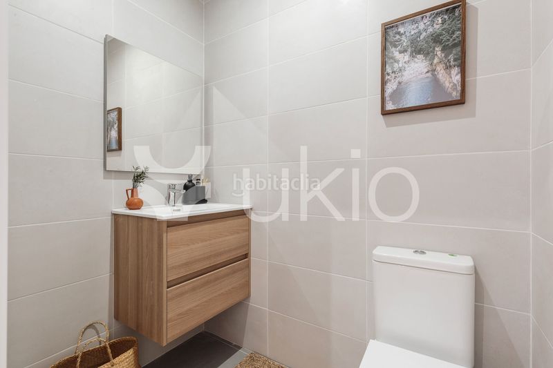 Foto 8915d91d-0507-41b3-9c58-4288c964d9c0. Rent penthouse with heating in Sant Antoni Barcelona