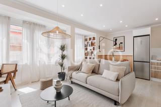 Lloguer Apartament  Carrer d'arimon. Apartamento de 2 dormitorios en sant gervasi