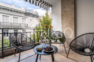 Alquiler Apartamento  Calle de claudio coello. Apartamento de 1 dormitorio con terraza en salamanca