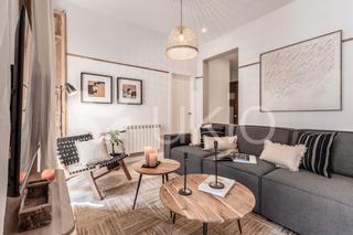 Lloguer Apartament  Calle de san andrés. Apartamento de 3 dormitorios en malasaña