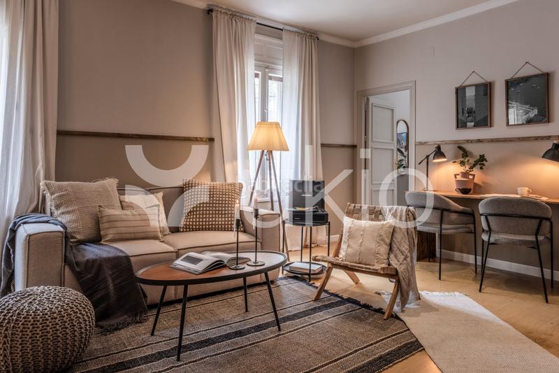 Foto 629bfa1e-ddad-494c-aa60-86f045f5d189. Alquiler apartamento en avenida de concha espina 11 apartamento de 2 dormitorios en azca en Madrid