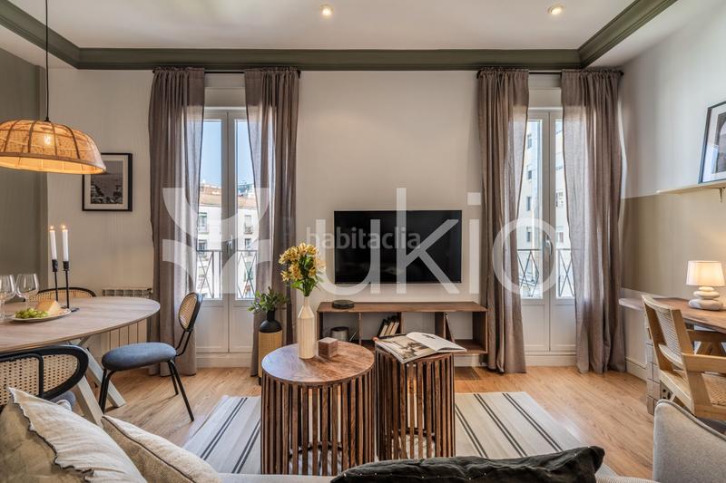 Foto a983a050-1de4-4bda-b3bf-10b18eeadea0. Alquiler apartamento  de 2 dormitorios en Trafalgar en Madrid