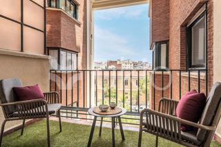 Lloguer Apartament  Calle de joaquín garcía morato. Apartamento de 4 dormitorios con terraza en almagro
