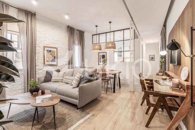 Foto 2d2f448e-9948-4f4c-b9fe-ed905b1b7bcb. Alquiler apartamento  de 2 habitaciones en Almagro en Madrid