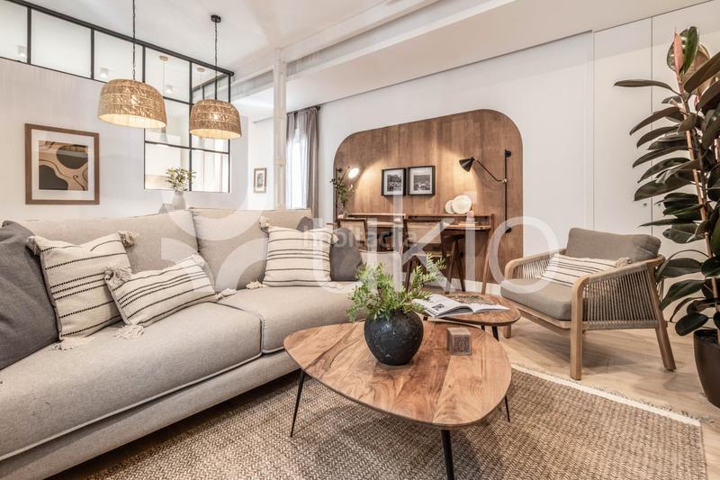 Foto b5a59033-89a8-4c79-9554-b261bdc0f75f. Alquiler apartamento  de 2 habitaciones en Almagro en Madrid