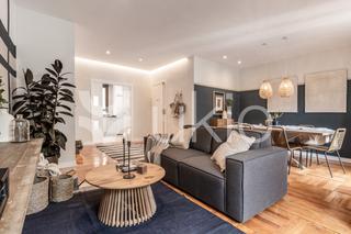 Alquiler Apartamento  Calle de viriato. Apartamento de 3 dormitorios con terraza en almagro