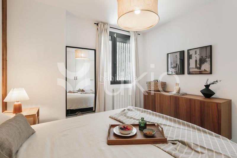 Foto 420052cc-8c8f-4b1a-a5e2-638829612257. Lloguer apartament amb calefacció aparcament piscina a Barcelona