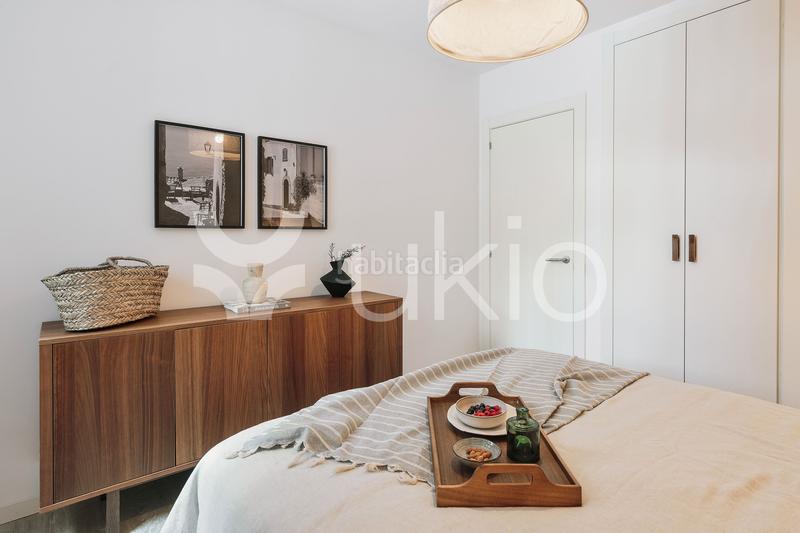 Foto cdbe5305-3d71-4d38-a430-88ac26d07c9a. Lloguer apartament amb calefacció aparcament piscina a Barcelona