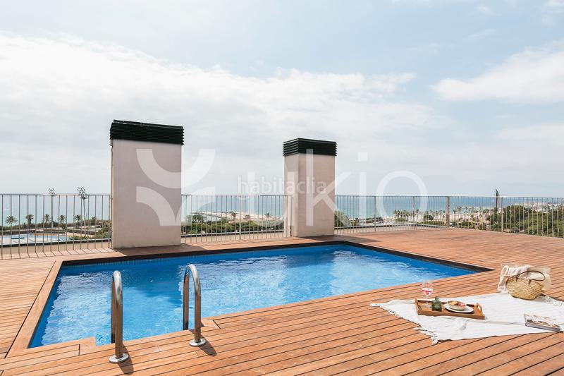 Foto be0a5443-326b-41be-8564-7e6503f6a25c. Location appartement avec chauffage parking piscine dans Barcelona