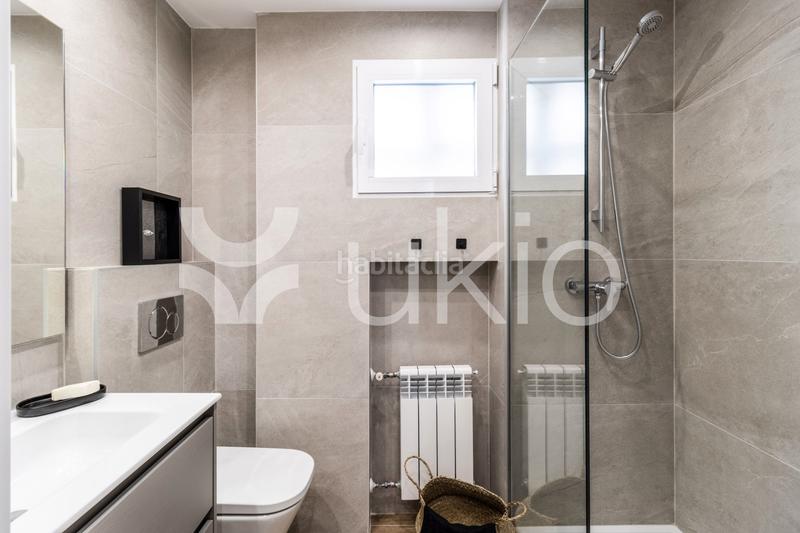 Foto 05bbff2f-dc41-456a-981e-8fe79f4e78a1. Alquiler apartamento  2 dormitorios en azca en Madrid