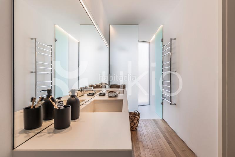 Foto ab879c3d-cba9-47d9-bc97-58abf9f77fb1. Lloguer apartament amb piscina a Ciudad Jardín Madrid