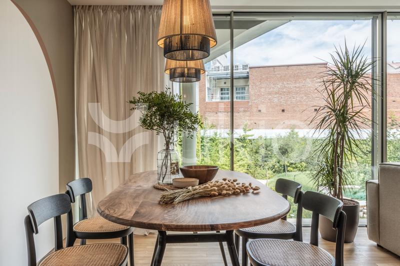 Foto 3598d1da-0d89-491c-bd17-dd3218818381. Location appartement avec piscine dans Ciudad Jardín Madrid