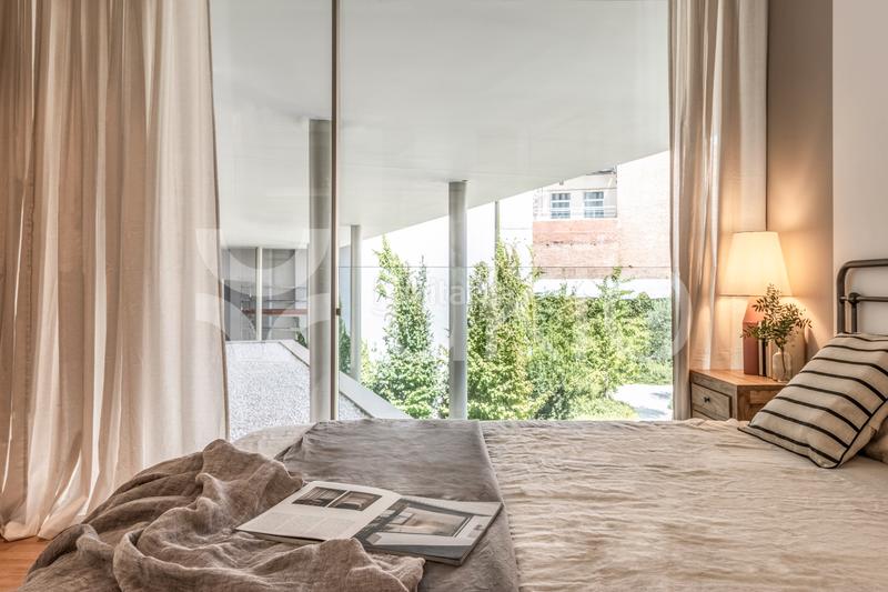 Foto e42b9971-be42-4216-b348-f0ed5cf66352. Location appartement avec piscine dans Ciudad Jardín Madrid