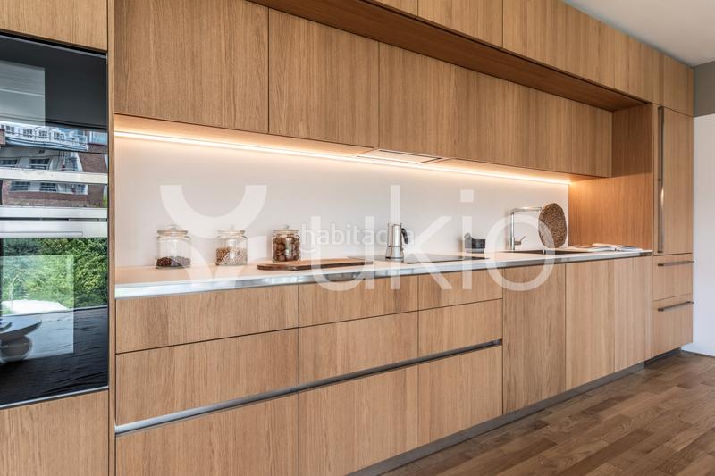 Foto aef223a6-889f-4aa2-9f1c-7aac3adbd03a. Miete appartement mit pool in Ciudad Jardín Madrid