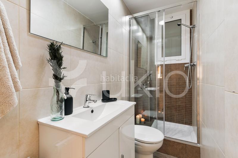 Foto 0504e7e8-51c4-4522-80bd-2876175497b3. Alquiler apartamento  de 3 dormitorios con balcón y despacho en sant gervasi en Barcelona
